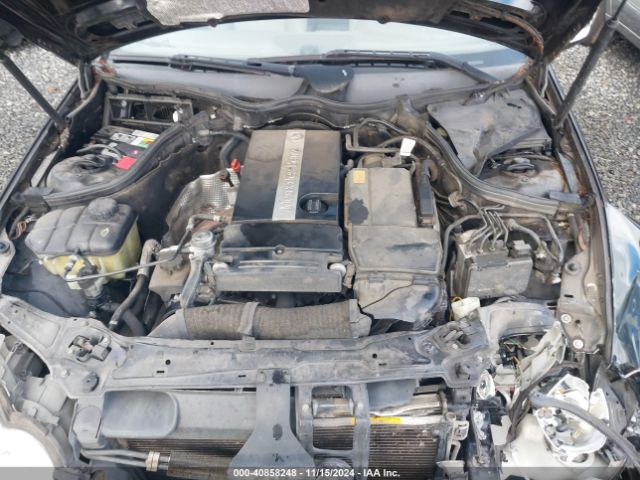 2004 MERCEDES-BENZ C-CLASS WDBRN40J04A630169 Photo 9