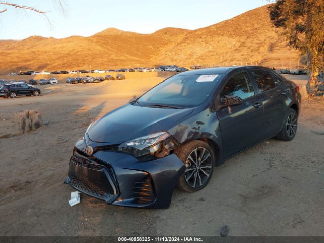 Toyota COROLLA SE 2018 5YFBURHE4JP771974 Image 2