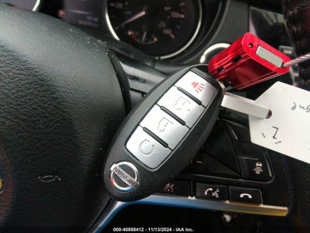 JN1BJ1CR9JW293744 Nissan Rogue Sport Sv