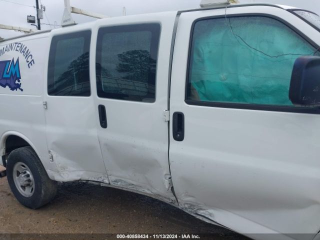 1GCWGAFG5H1105591 Chevrolet Express 2500 Work Van