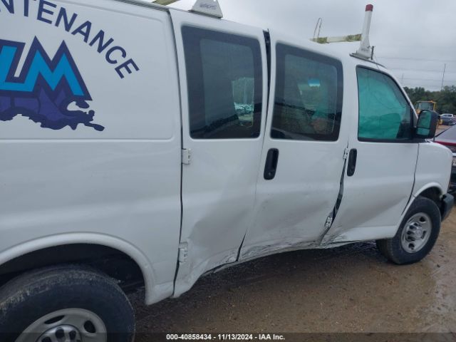 1GCWGAFG5H1105591 Chevrolet Express 2500 Work Van