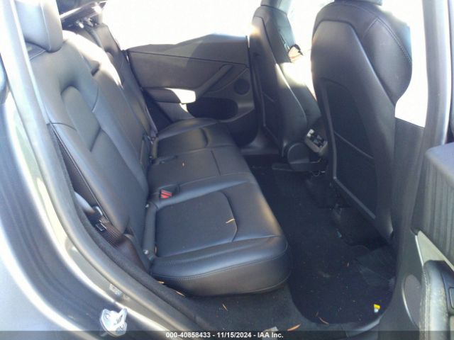 2023 TESLA MODEL Y 7SAYGDEE1PF921037 Photo 7