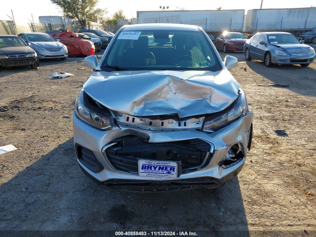Chevrolet TRAX LS 2018 KL7CJKSB2JB733948 Image 13