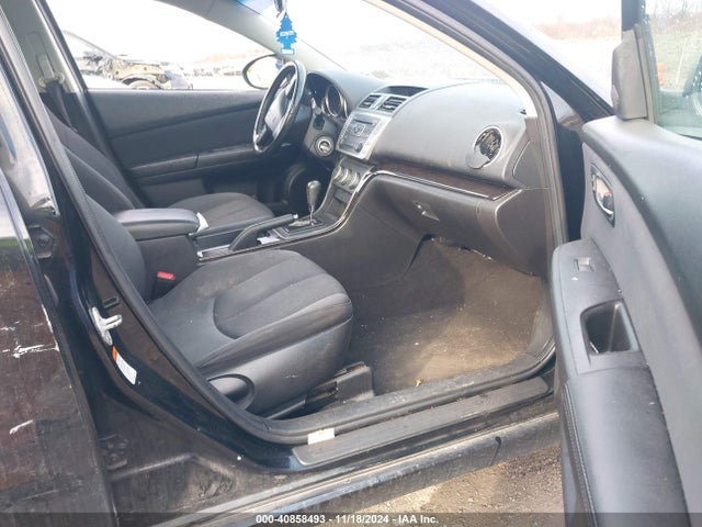 40858493 :رقم المزاد ، 1YVHZ8CH8B5M11879 vin ، 2011 Mazda Mazda6 I Touring Plus مزاد بيع
