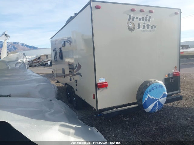 R-vision Trail-lite Crossover 2014 51V1P1B23EH851320 Image 3