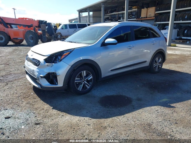 KIA Niro Lxs 2020 KNDCB3LC7L5421168 Image 2