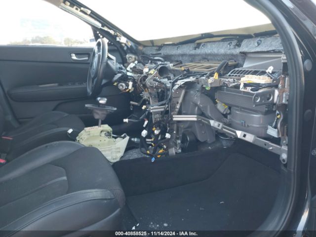5XXGT4L30JG244671 KIA Optima S
