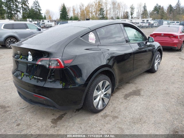 2021 TESLA MODEL Y 5YJYGDEE8MF288268 Photo 3