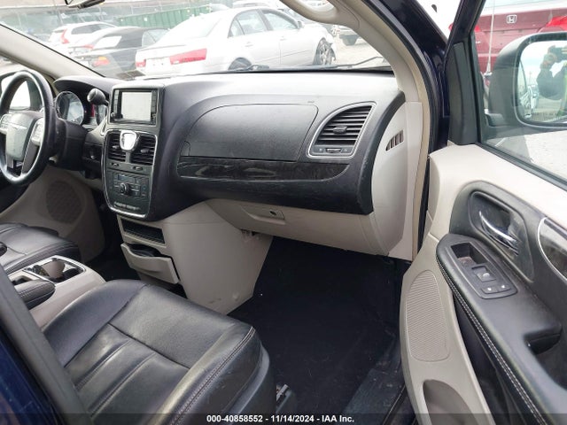 2C4RC1BG1ER442779 Chrysler Town & Country Touring