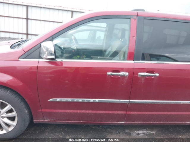 2C4RC1GG6FR711269 Chrysler Town & Country Limited Platinum