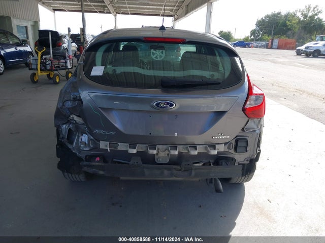Ford FOCUS SE 2014 1FADP3K20EL153339 Image 16