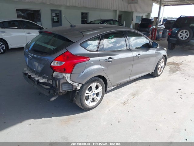 Ford FOCUS SE 2014 1FADP3K20EL153339 Image 4