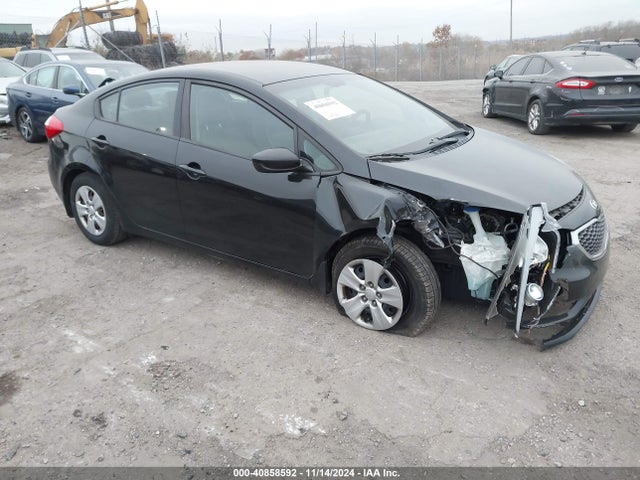 2016 KNAFK4A6XG5540111 главное изображение