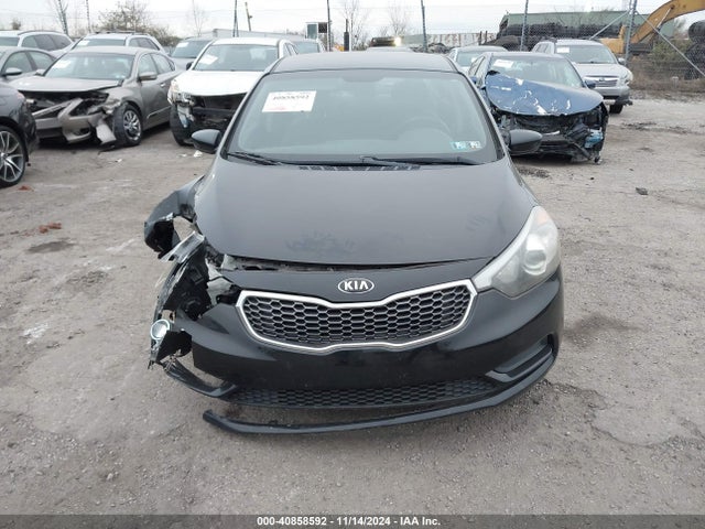 KIA FORTE LX 2016 KNAFK4A6XG5540111 Image 12