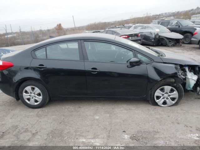 KIA FORTE LX 2016 KNAFK4A6XG5540111 Image 13