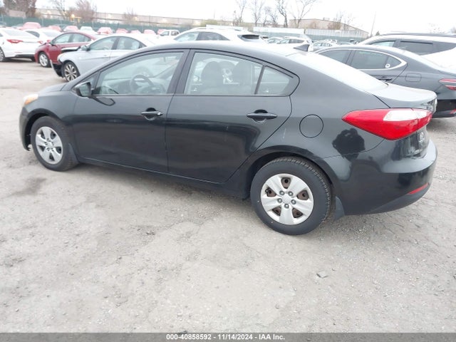 KIA FORTE LX 2016 KNAFK4A6XG5540111 Image 3