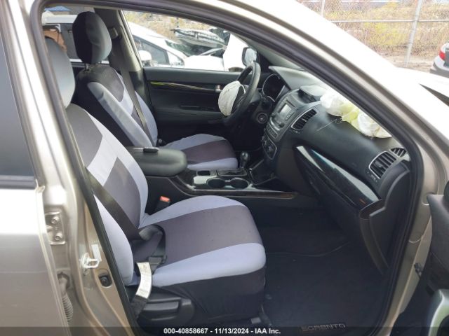 5XYKTCA68EG535485 KIA SORENTO LX