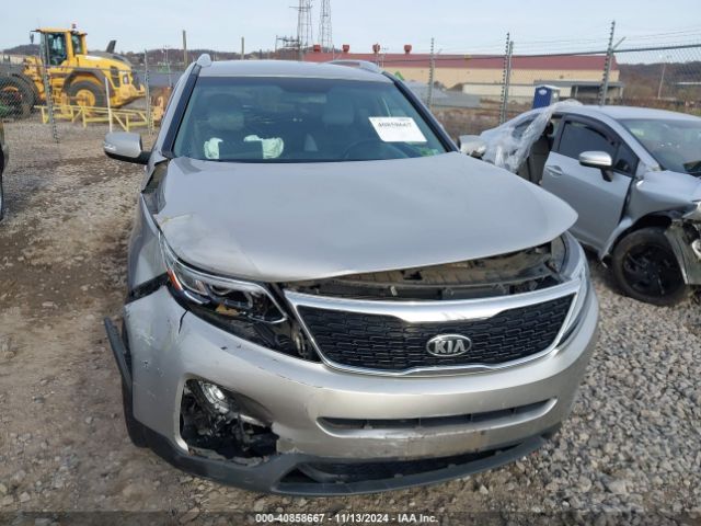 5XYKTCA68EG535485 KIA SORENTO LX