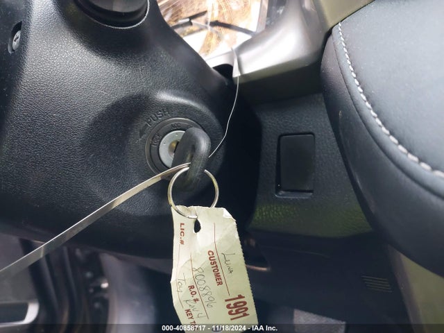 Toyota Rav4 Xle 2015 JTMWFREV4FD079630 Image 11
