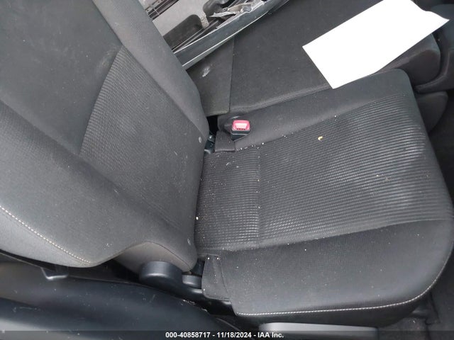 Toyota Rav4 Xle 2015 JTMWFREV4FD079630 Image 8