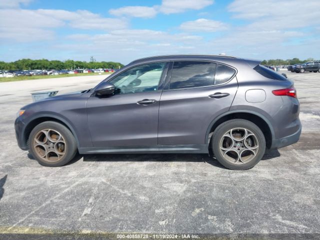 ZASFAKPN1J7B63535 Alfa Romeo Stelvio Sport Awd