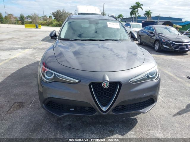 ZASFAKPN1J7B63535 Alfa Romeo Stelvio Sport Awd