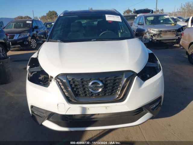 3N1CP5CU0KL492736 Nissan KICKS SR