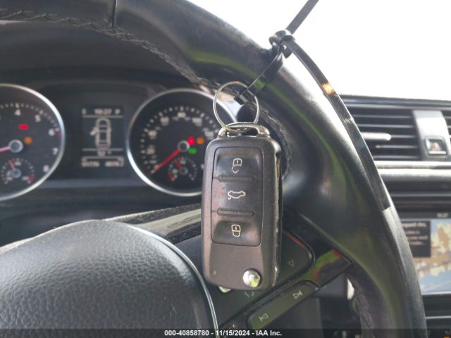 3VWL17AJ2HM244684 Volkswagen Jetta 1.8t Sel