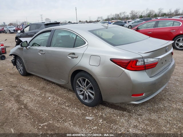JTHBW1GG1H2133896 Lexus ES 300H