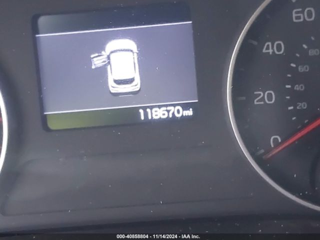 KNDEU2AA3M7115699 KIA SELTOS S