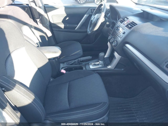 JF2SJAEC1EH435702 Subaru Forester 2.5i Premium