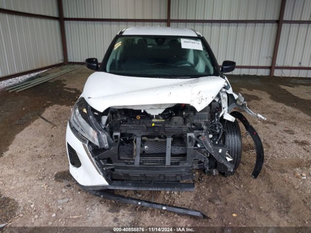 3N1CP5BV2PL551397 Nissan Kicks S Xtronic Cvt