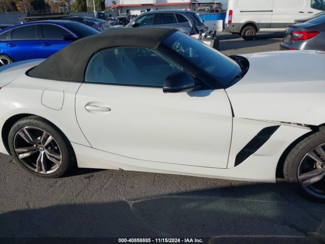 WBAHF3C09PWY13436 BMW Z4 Sdrive30i