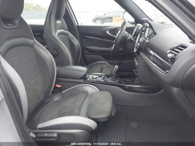 2020 MINI CLUBMAN WMWJZ9C02L2M16714 Photo 4