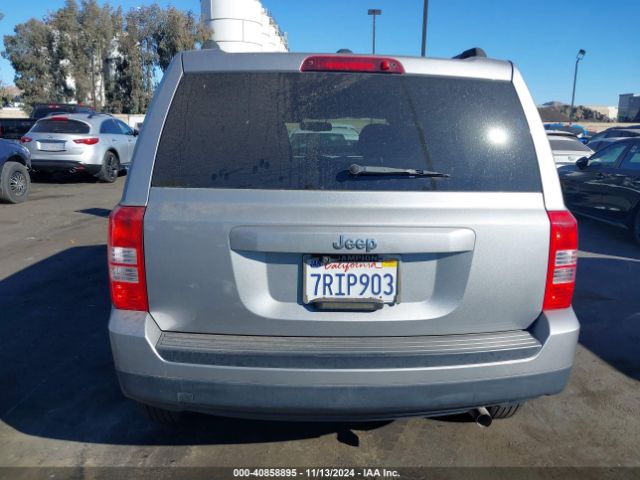 1C4NJPBB8FD334935 Jeep Patriot Sport