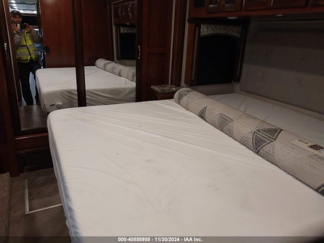 40858958 :رقم المزاد ، 4UZACWFC9JCKK1754 vin ، 2018 Freightliner Motor Home Xc مزاد بيع