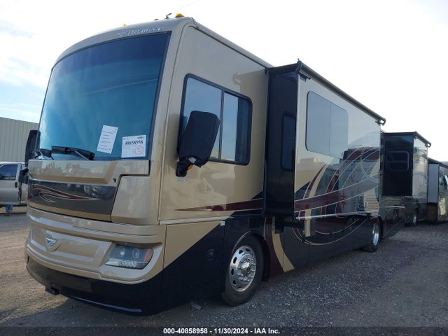 40858958 :رقم المزاد ، 4UZACWFC9JCKK1754 vin ، 2018 Freightliner Motor Home Xc مزاد بيع