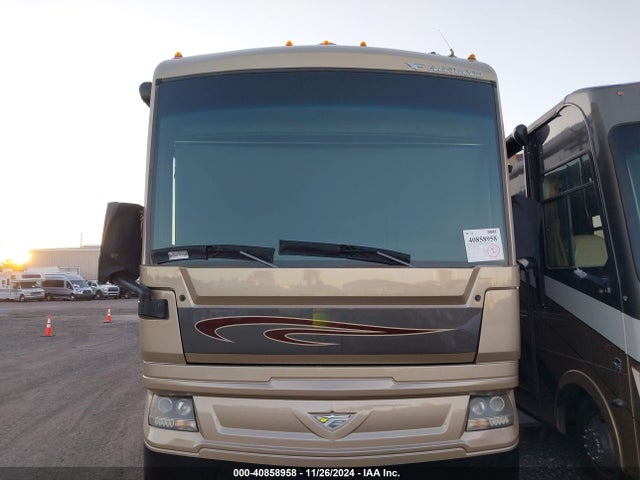 40858958 :رقم المزاد ، 4UZACWFC9JCKK1754 vin ، 2018 Freightliner Motor Home Xc مزاد بيع
