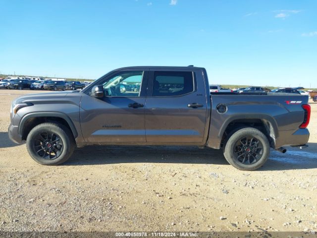 5TFLA5DB3PX085985 Toyota Tundra Sr5
