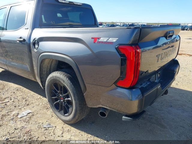 5TFLA5DB3PX085985 Toyota Tundra Sr5