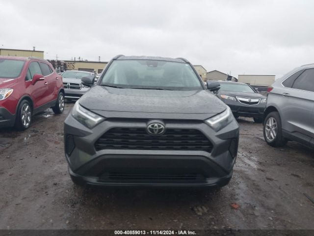 2T3P1RFV3NC268046 Toyota Rav4 Xle