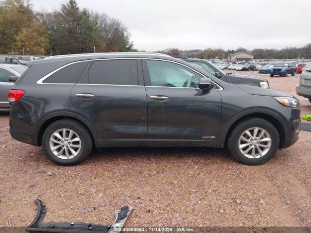 5XYPGDA52HG240121 KIA Sorento 3.3l Lx