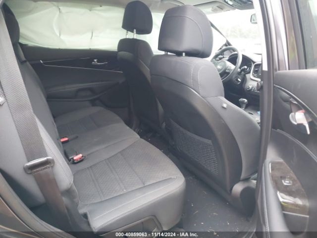 5XYPGDA52HG240121 KIA Sorento 3.3l Lx
