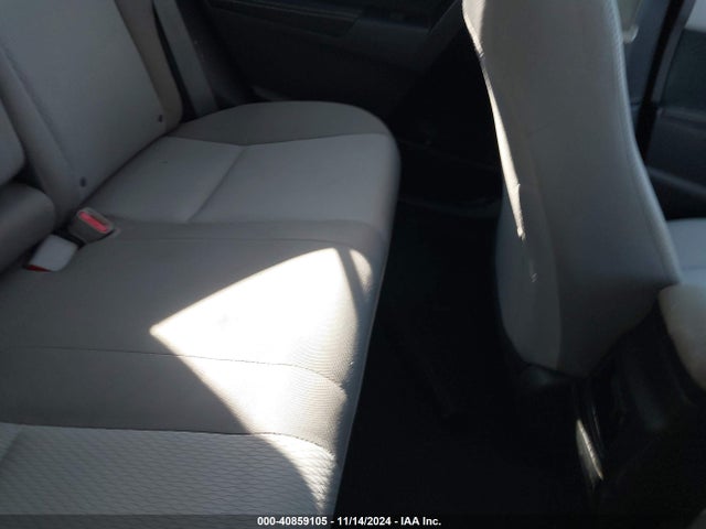 Toyota COROLLA LE 2015 2T1BURHE7FC440975 Image 8