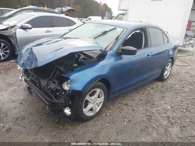 3VW267AJ2GM292181 Volkswagen Jetta 1.4t S