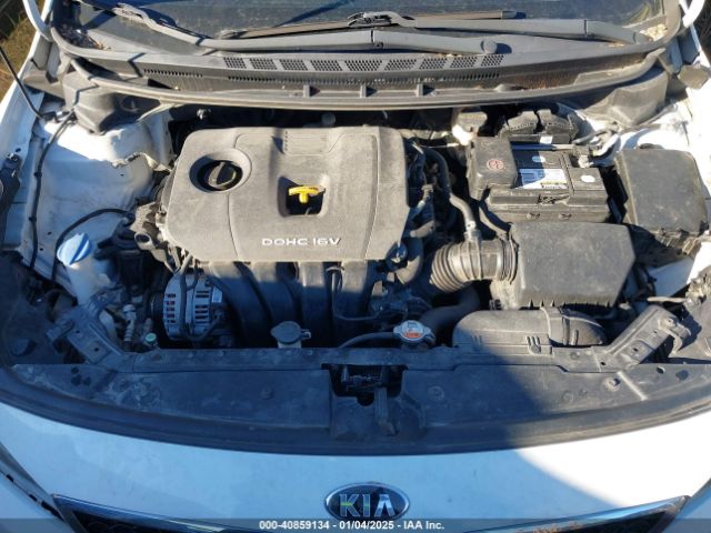 3KPFL4A73JE268098 KIA FORTE S