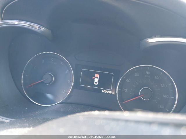 3KPFL4A73JE268098 KIA FORTE S
