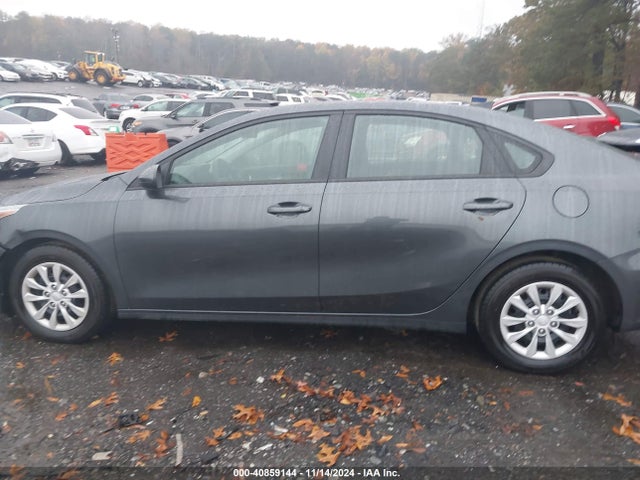 3KPF24ADXKE057488 KIA FORTE FE