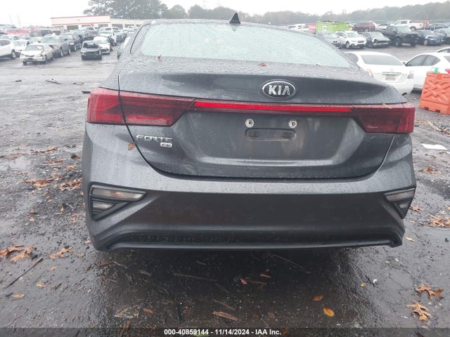 3KPF24ADXKE057488 KIA FORTE FE