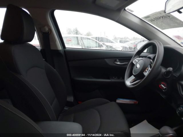 3KPF24ADXKE057488 KIA FORTE FE